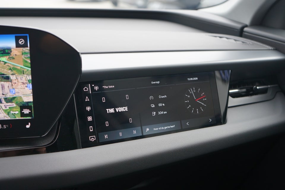 Audi Q6 e-tron S-line quattro 5d