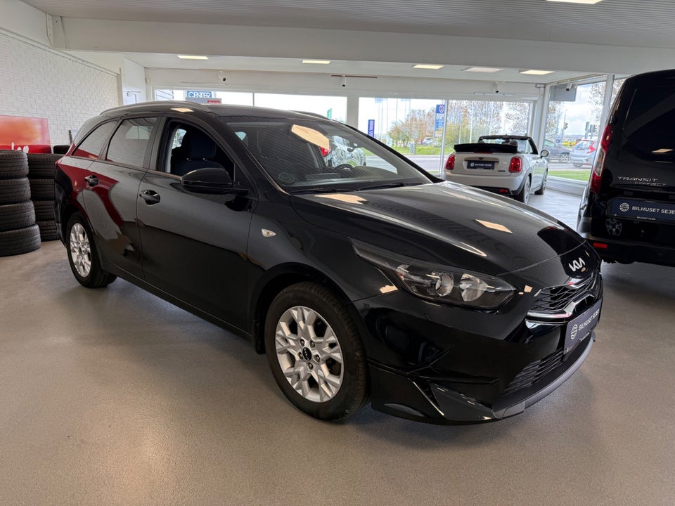 Kia Ceed 1,6 CRDi mHEV Prestige SW DCT 5d