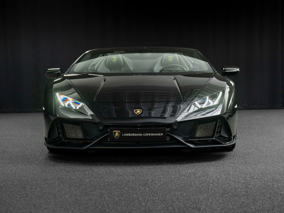 Lamborghini Huracan 5,2 EVO Spyder 2d