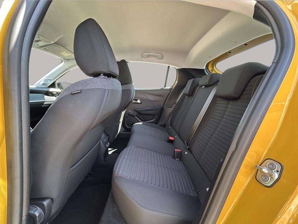 Peugeot e-208 50 Active 5d