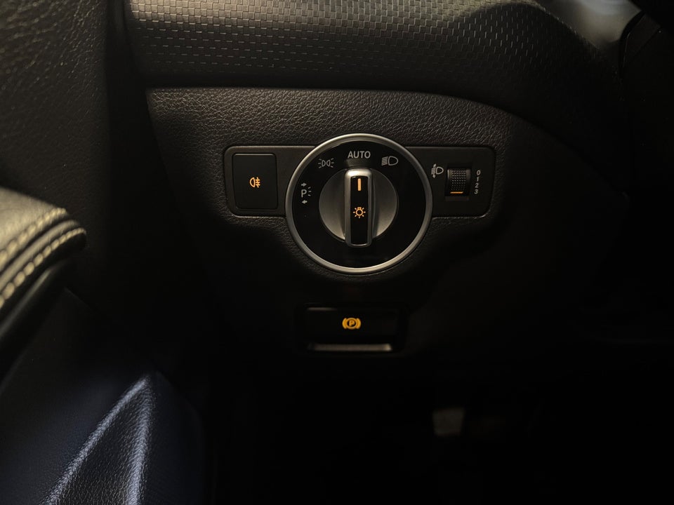 Mercedes A180 1,5 CDi Urban 5d