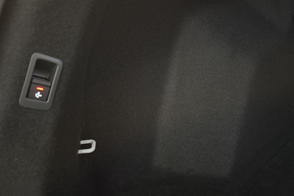 Audi Q4 e-tron performance 5d