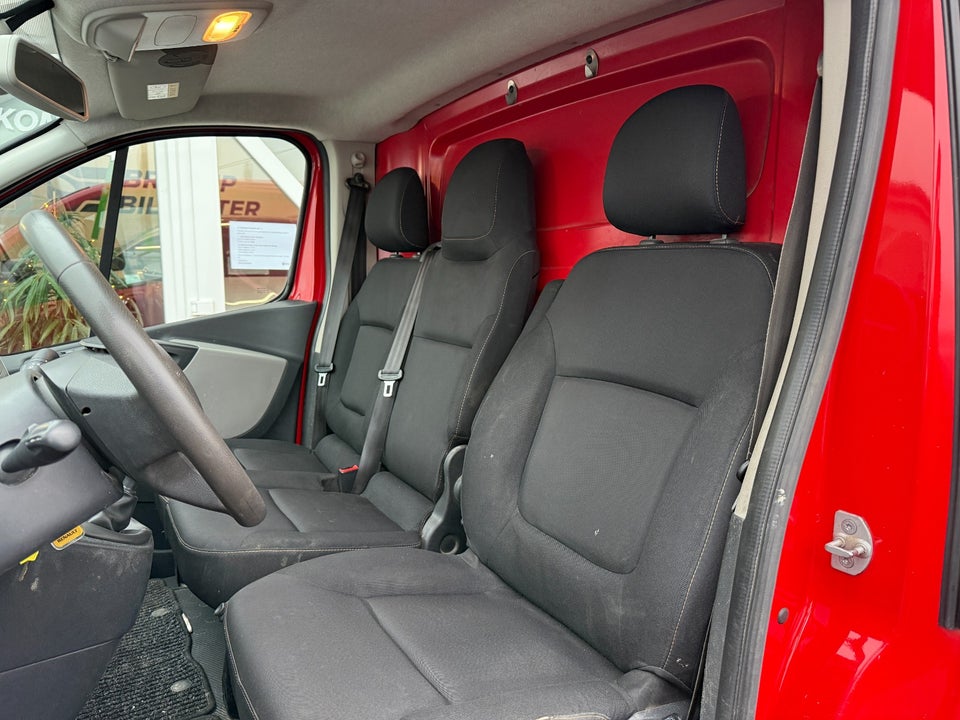 Renault Trafic T29 1,6 dCi 120 L2H1