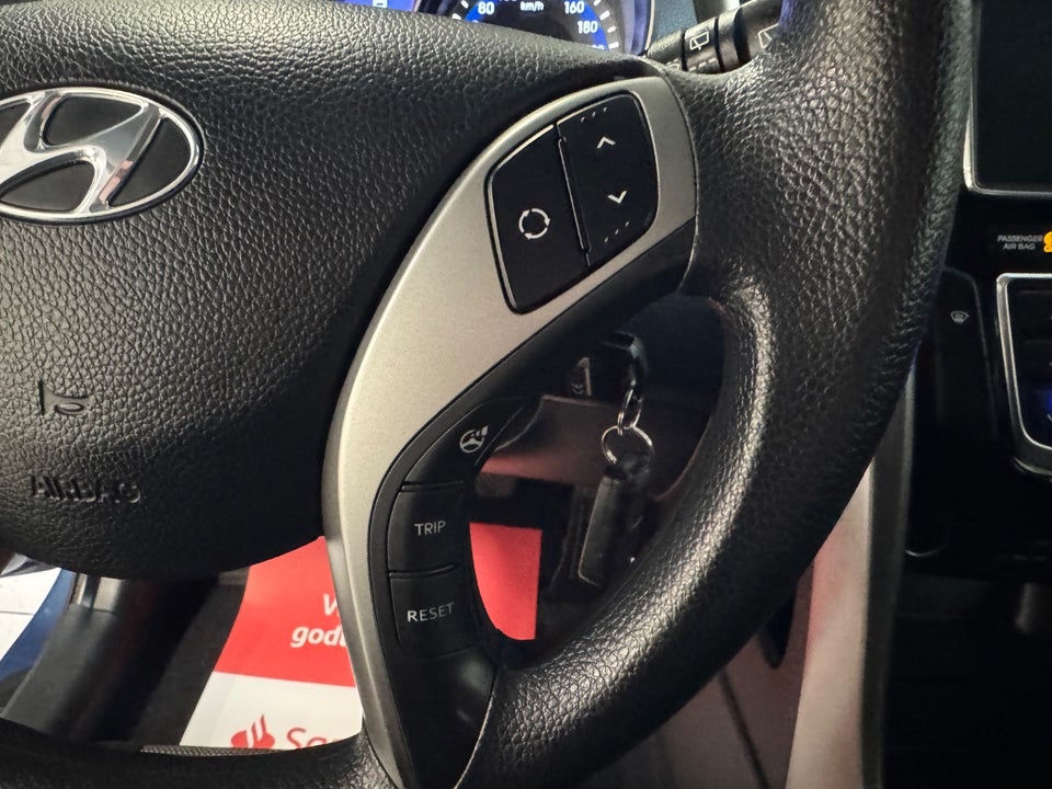 Hyundai i30 1,6 CRDi 110 Active CW 5d