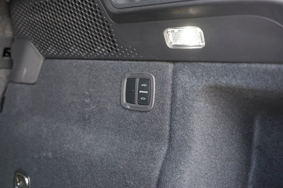 Porsche Macan 4 5d