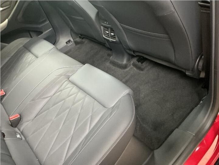 Ford Capri 79 Premium Extended Range AWD 5d