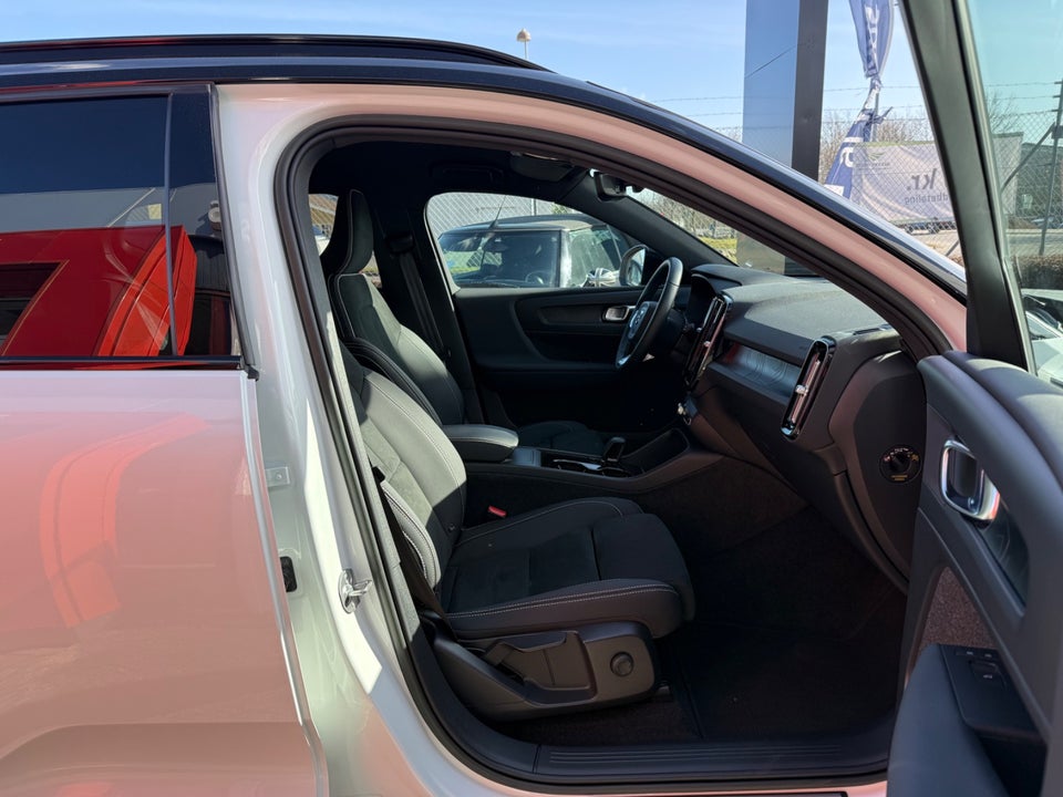 Volvo XC40 P8 ReCharge Twin Plus 5d