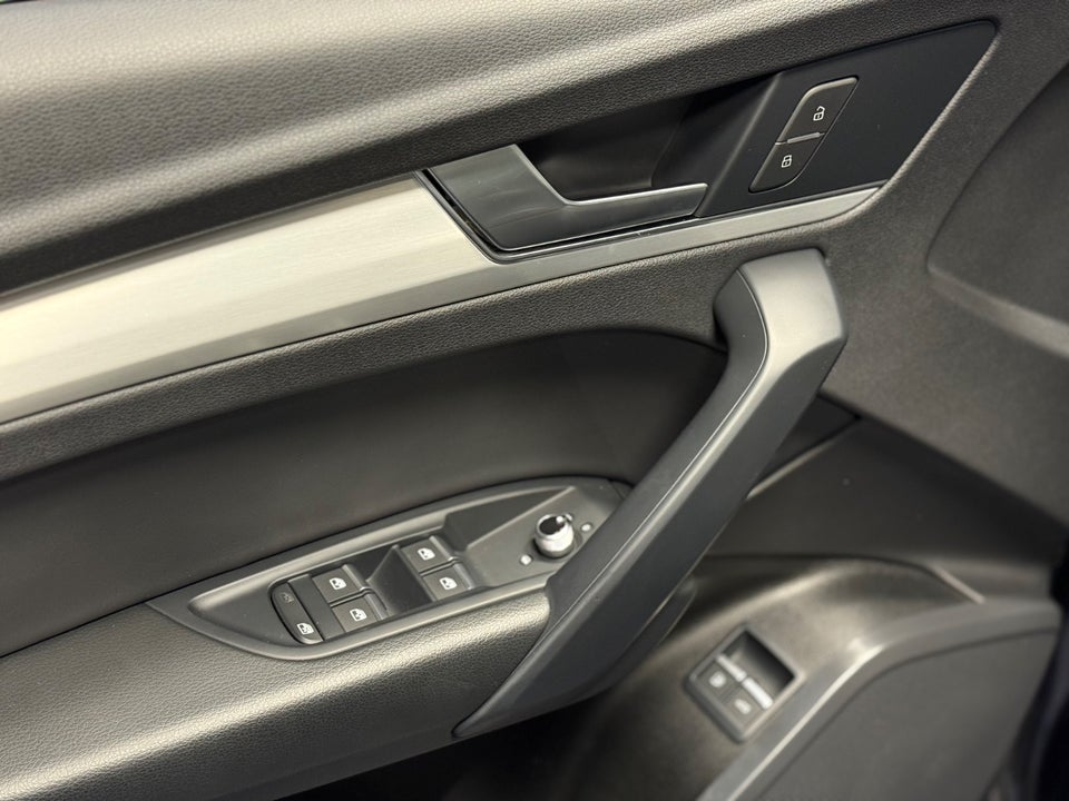 Audi Q5 50 TFSi e S-line quattro S-tr. 5d