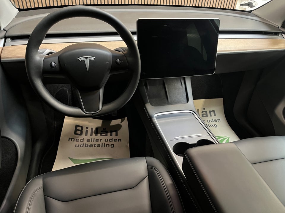 Tesla Model Y Long Range RWD 5d