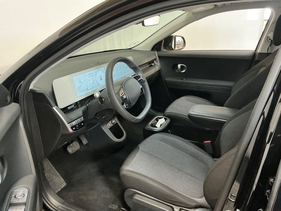 Hyundai Ioniq 5 77 Essential 5d