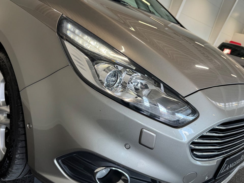 Ford S-MAX 2,0 TDCi 180 Titanium aut. 5d
