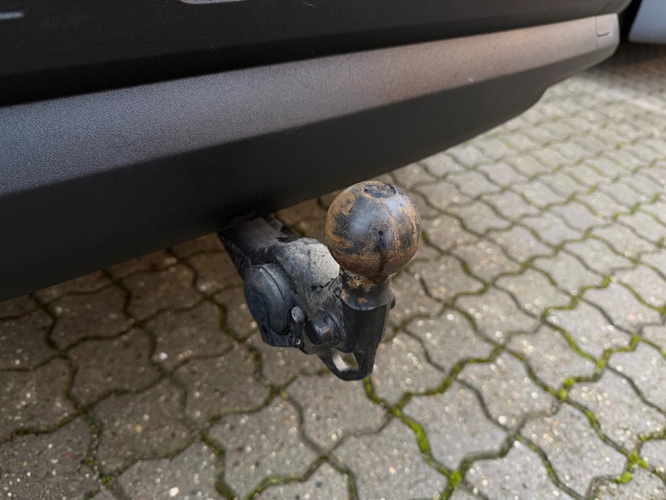 Audi Q4 e-tron 40  5d