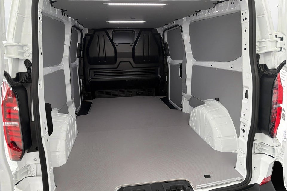 VW Transporter 2,0 TDi 150 Comfort Kassevogn aut. LWB