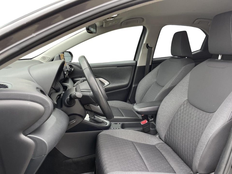 Toyota Yaris 1,5 Hybrid H3 Smart e-CVT 5d