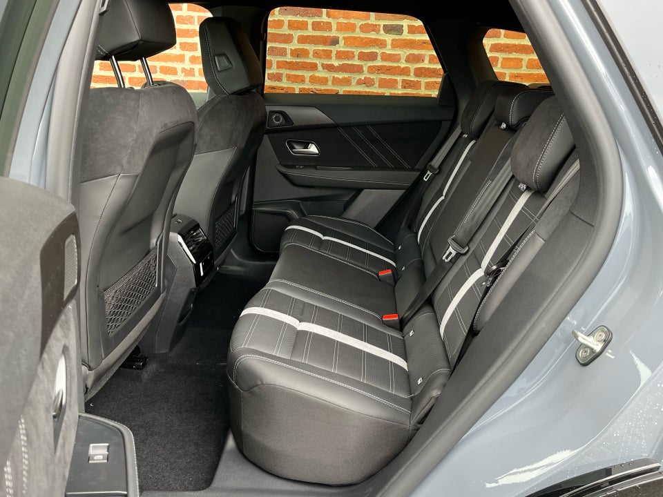 Opel Grandland-e 73 GS 5d