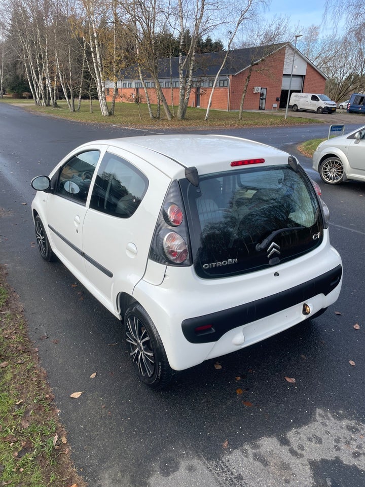 Citroën C1 1,0i Attraction 5d