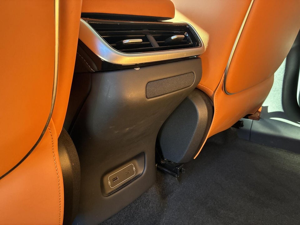 Xpeng G9 Standard Range 5d