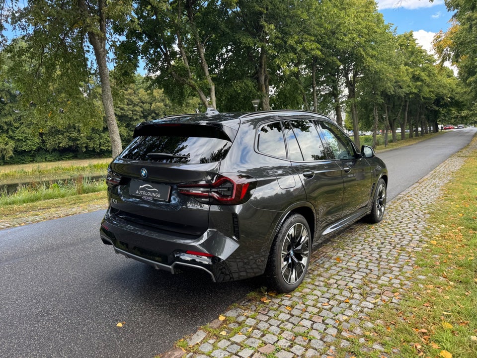 BMW iX3 Charged Plus M-Sport 5d