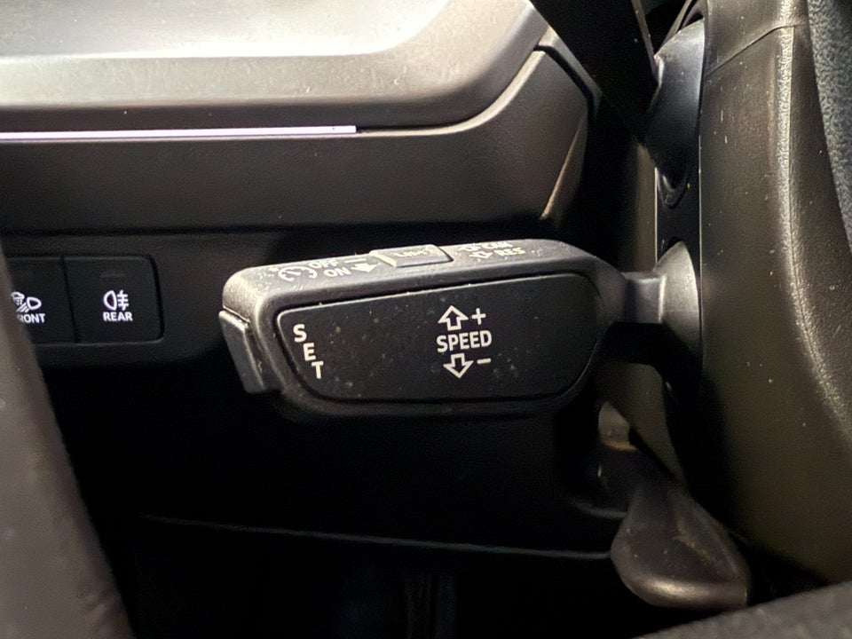 Audi Q4 e-tron 40  5d