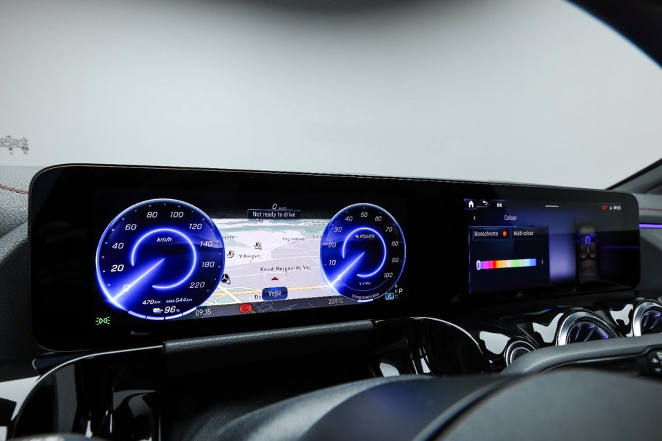 Mercedes EQA250+ AMG Advance 5d