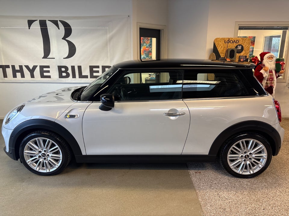 MINI Cooper SE Experience 3d