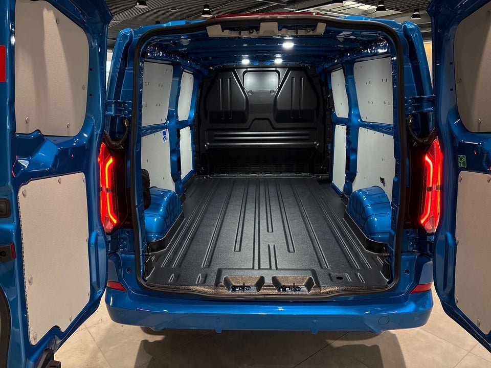 Ford E-Transit Custom 340L 64 Sport