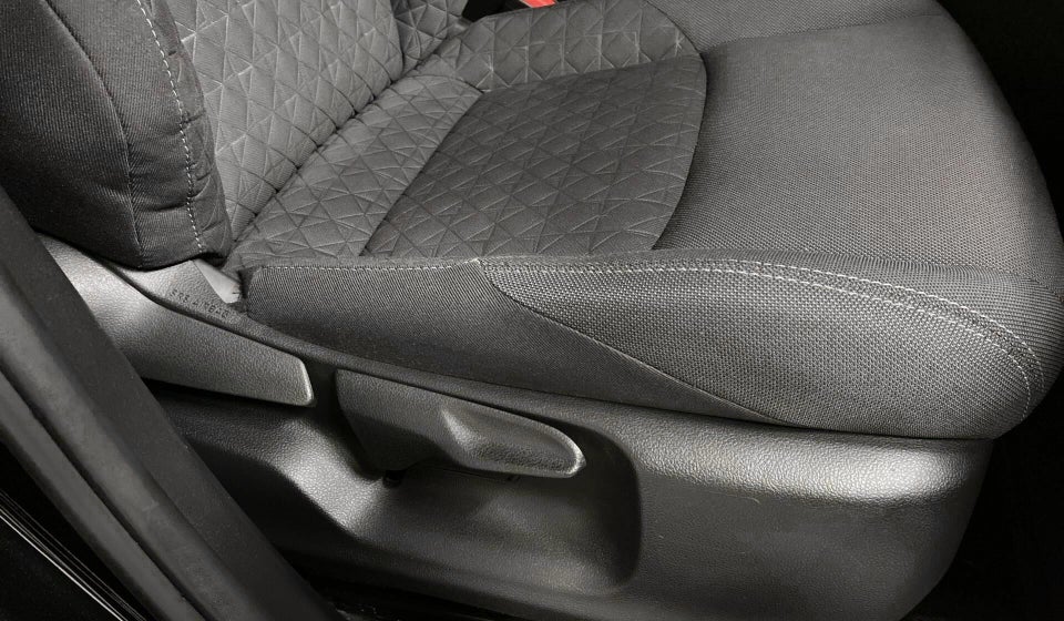 Toyota C-HR 1,8 Hybrid C-LUB Smart CVT 5d