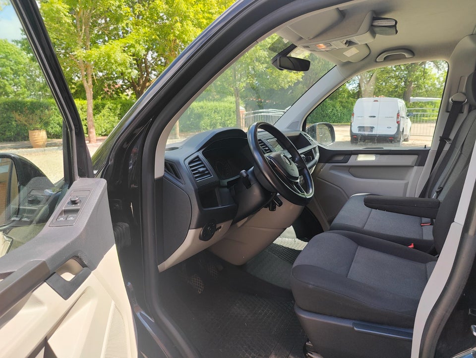 VW Transporter 2,0 TDi 150 Kassevogn lang