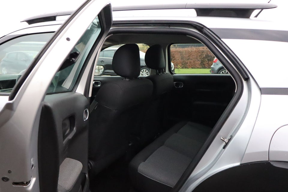 Citroën C4 Cactus 1,2 PureTech 110 Shine 5d