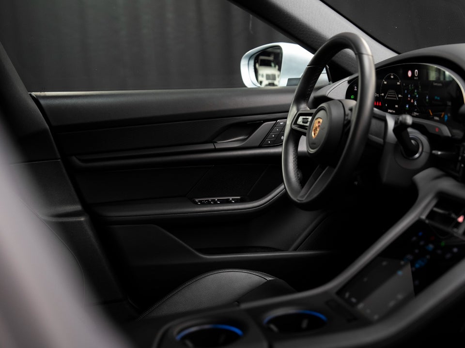 Porsche Taycan 4 Performance+ 75 Years Cross Turismo 5d