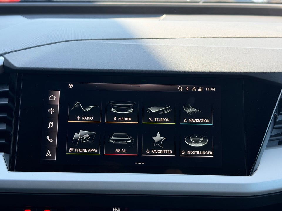 Audi Q4 e-tron 40  5d