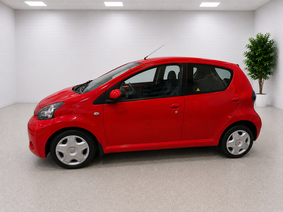 Toyota Aygo 1,0 VVT-i T1 5d