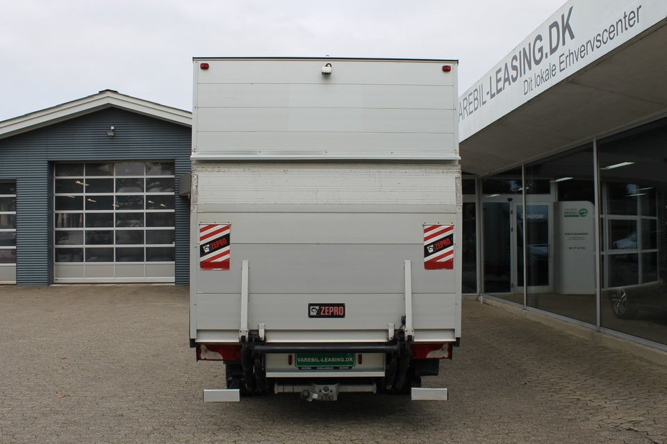 Mercedes Sprinter 317 2,0 CDi Alukasse m/lift aut. RWD 2d