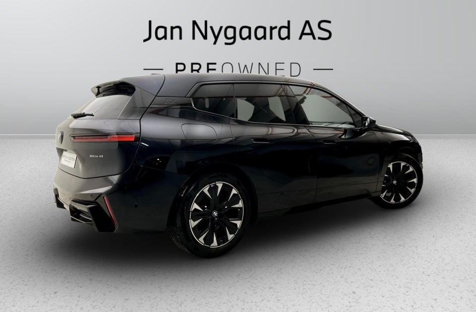 BMW iX xDrive45 M-Sport 5d