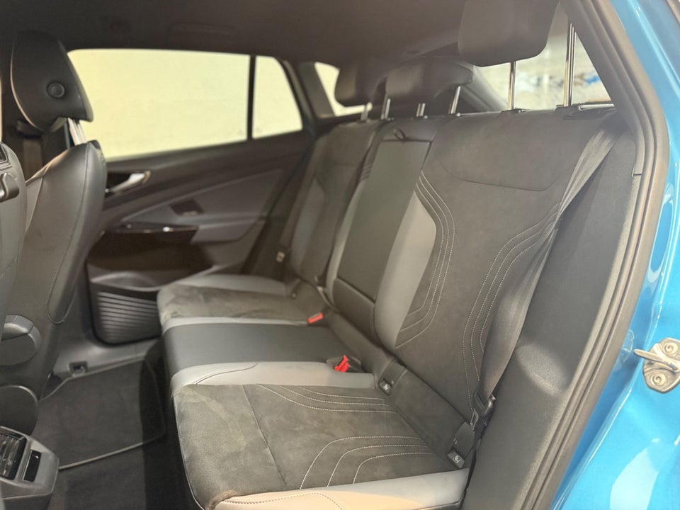 VW ID.4 77 Pro Style+ 5d