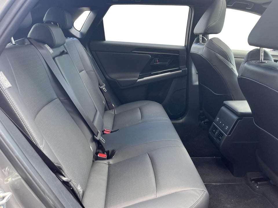 Toyota bZ4X Executive Premium AWD 5d