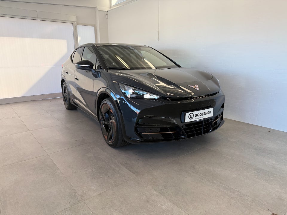 Cupra Tavascan 77 Adrenaline 5d