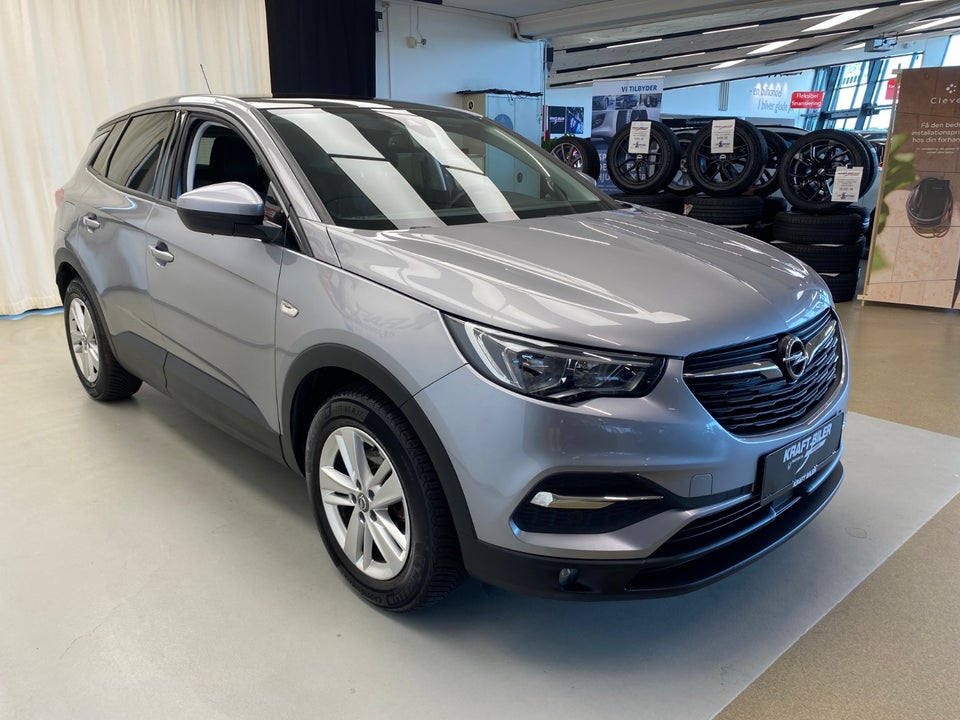 Opel Grandland X 1,2 T 130 Impress 5d