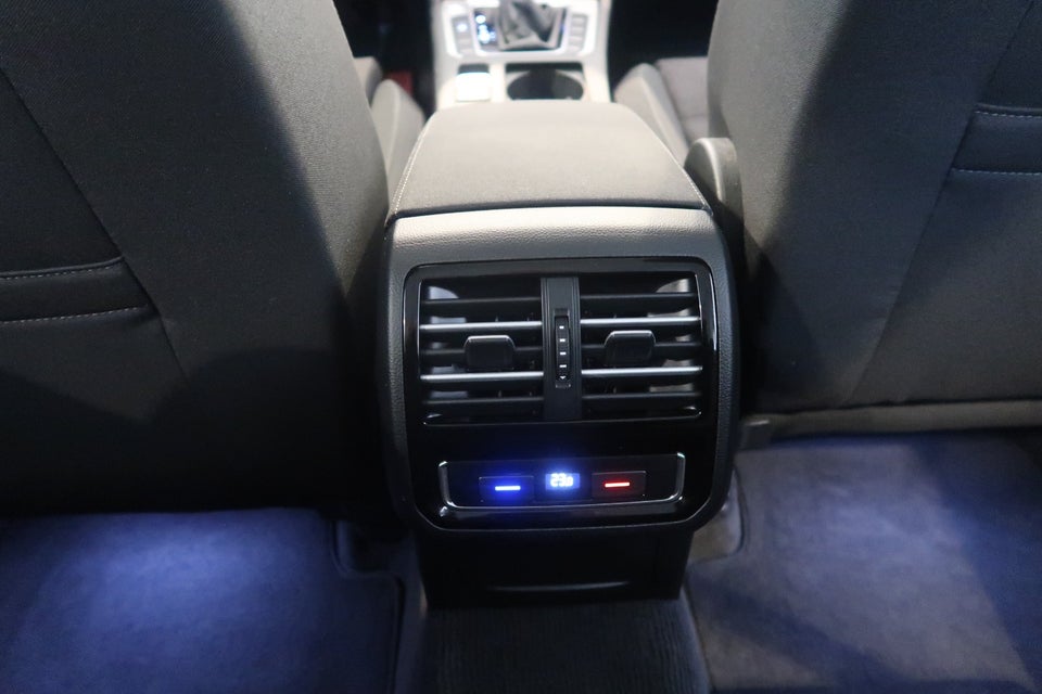 VW Passat 2,0 TDi 150 Comfortline Premium Variant DSG 5d