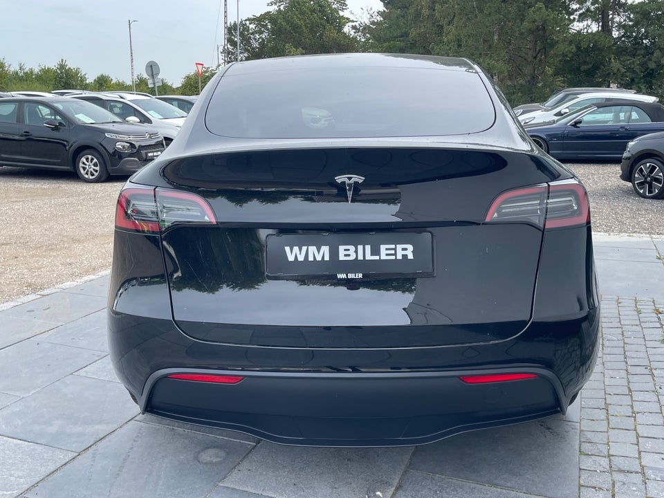 Tesla Model Y Long Range AWD 5d