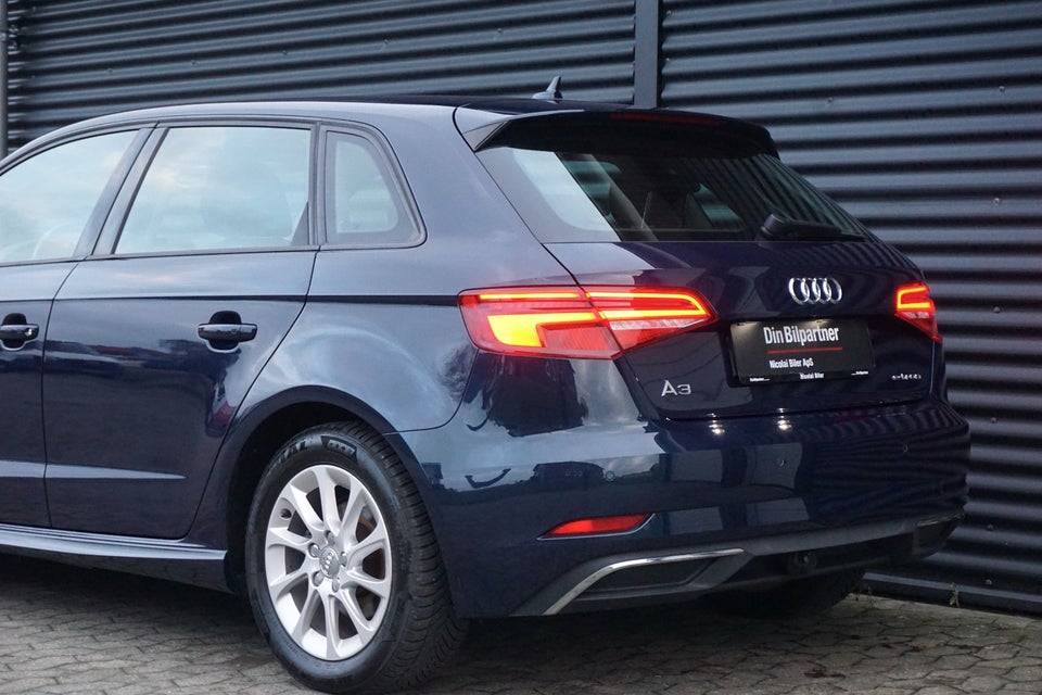 Audi A3 1,4 e-tron Sportback S-tr. 5d
