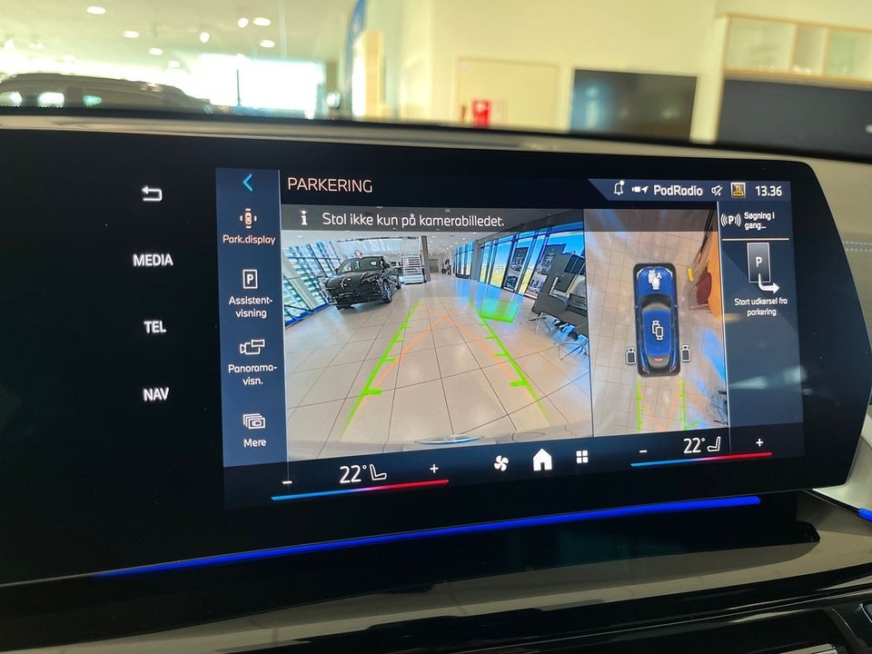 BMW iX2 eDrive20 M-Sport 5d