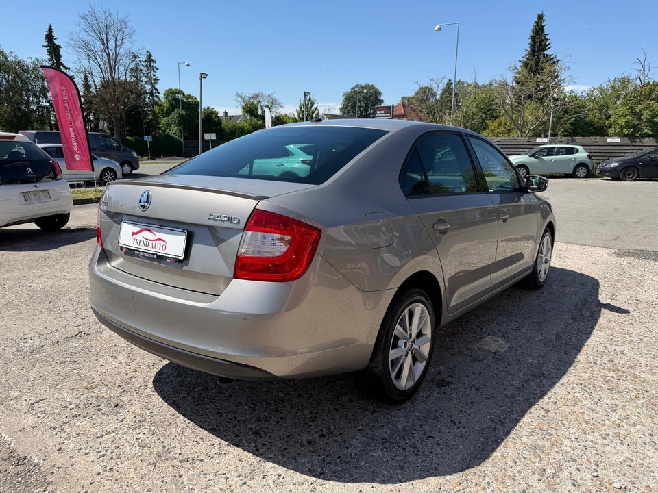 Skoda Rapid 1,4 TSi 125 Ambition DSG 5d