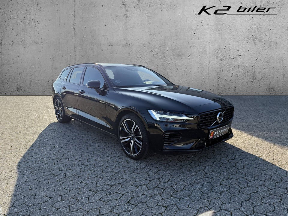 Volvo V60 2,0 T6 ReCharge R-Design aut. AWD 5d