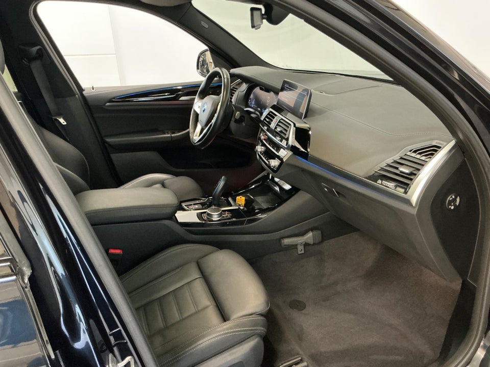 BMW iX3 Charged Plus 5d