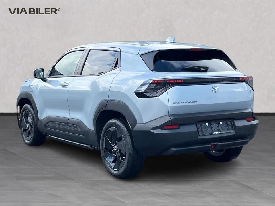Toyota Urban Cruiser 61 Active 5d