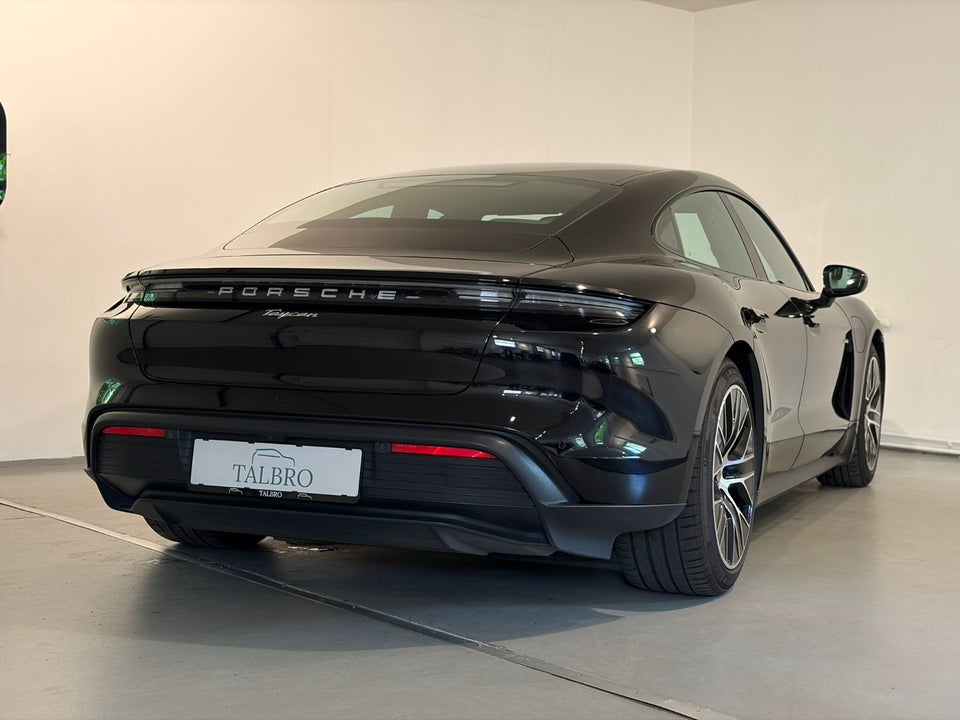 Porsche Taycan 4d