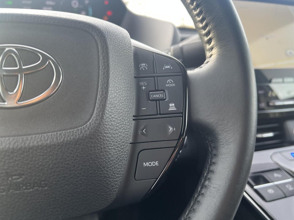 Toyota bZ4X Active 5d