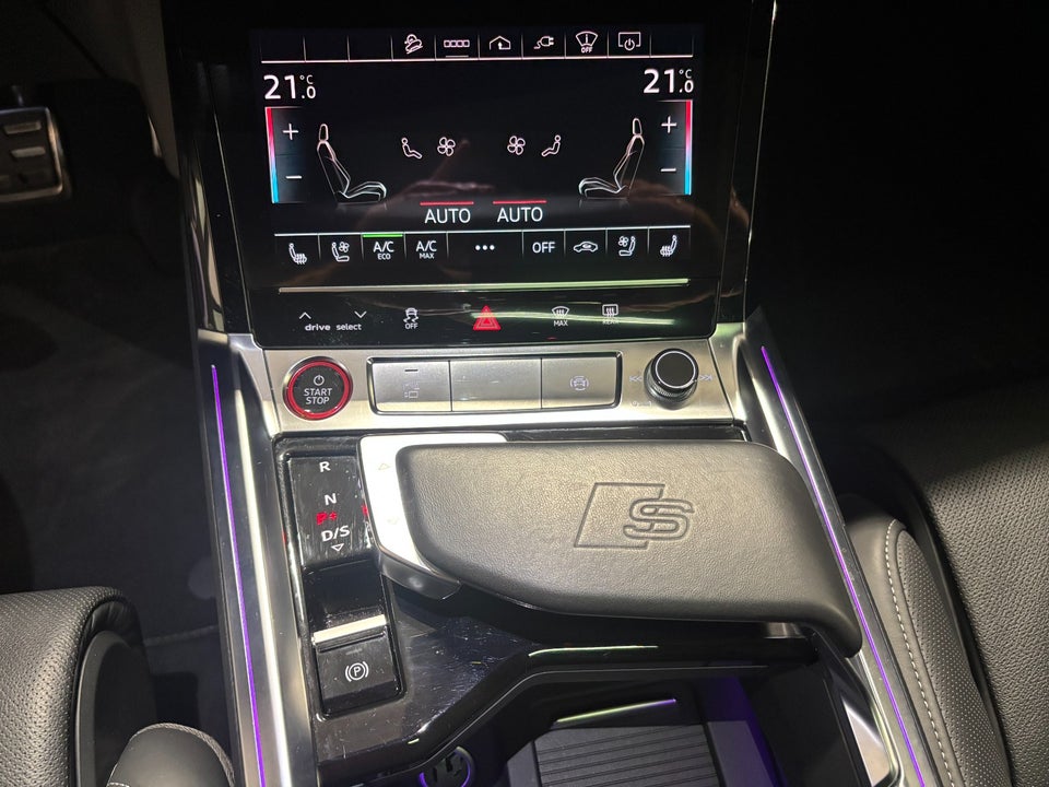 Audi e-tron S quattro 5d