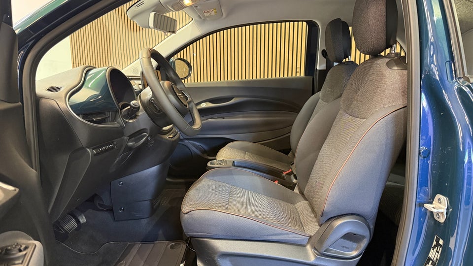 Fiat 500e 42 Icon 3d